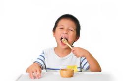 孕产妇心理指导，构建健康心理环境，促进母婴幸福