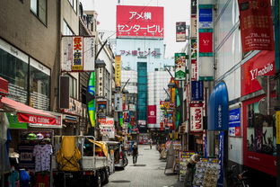 从繁华的深圳到古都西安，一场跨越时空的旅程