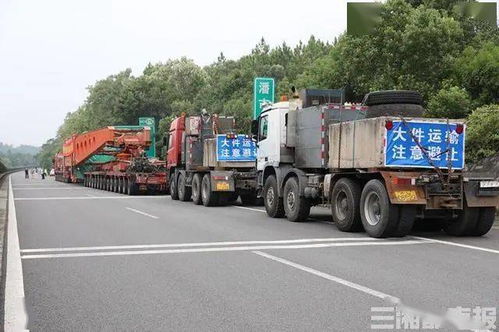 656吨巨无霸货车，如何实现优雅前行