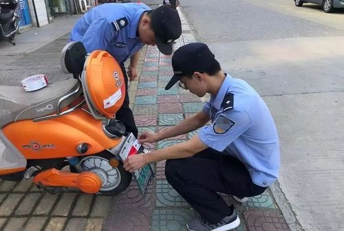 代表建议，严禁电动车骑行人行道，共筑安全出行新秩序